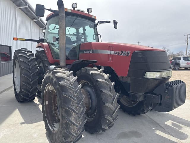 Image of Case IH MX285 equipment image 1