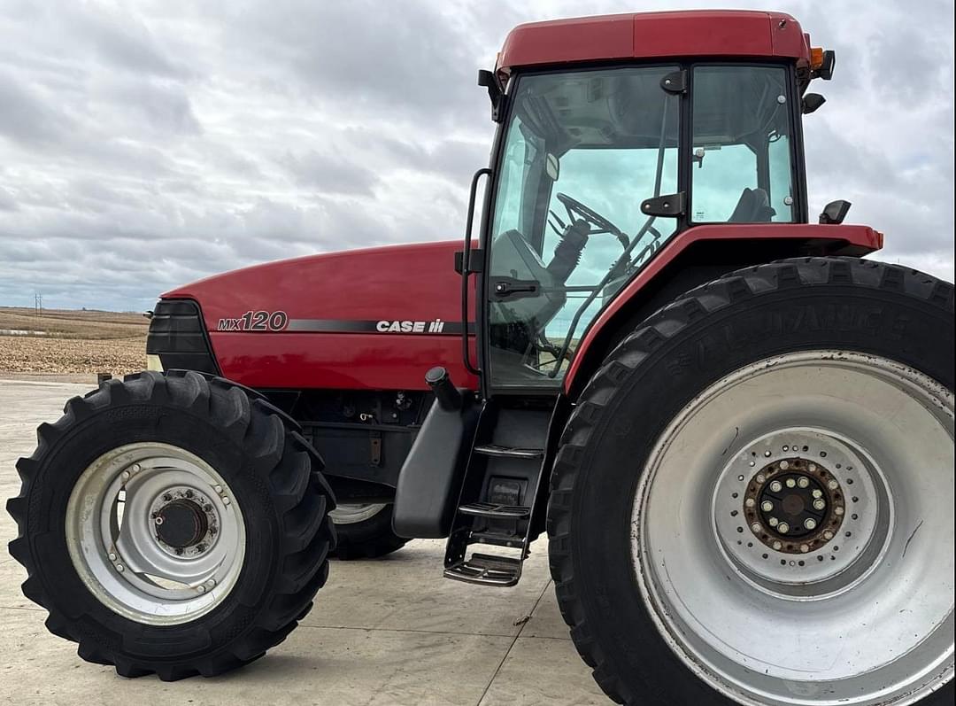 Image of Case IH MXM120 Primary Image