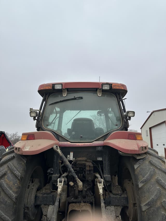 Image of Case IH MXU125 equipment image 4