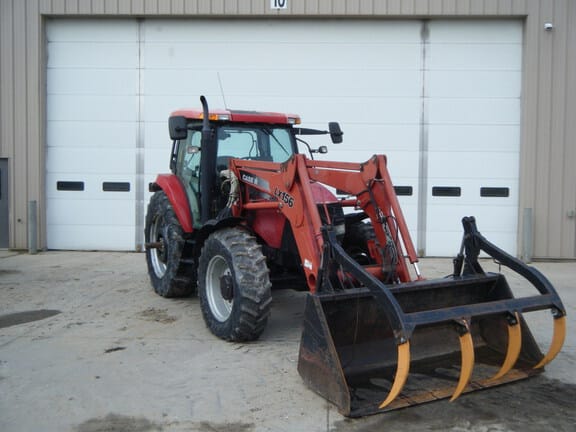 2005 Case IH MXU125 Equipment Image0
