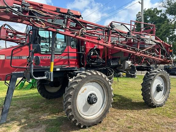 Image of Case IH 3150 Patriot Primary image