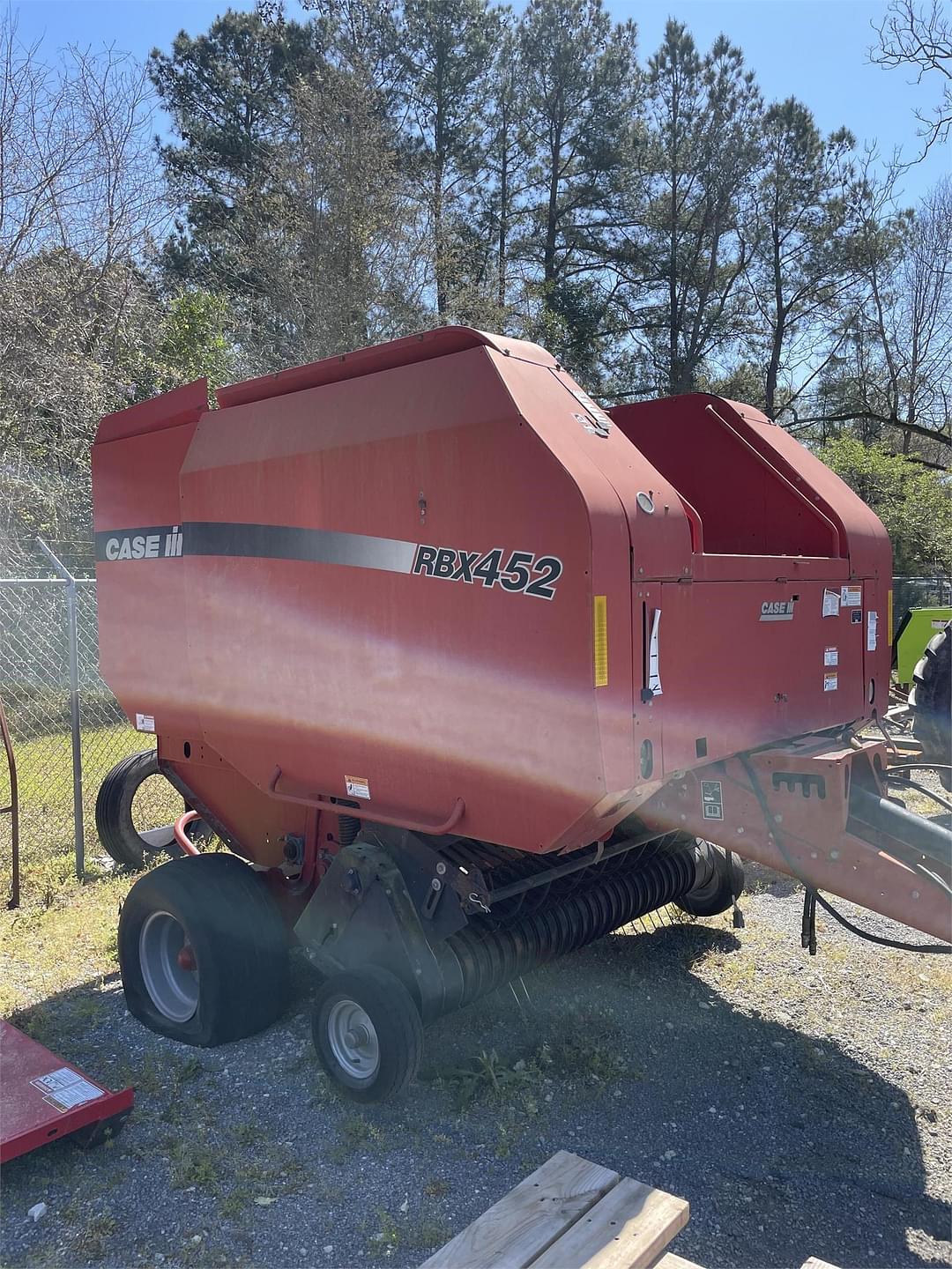 Image of Case IH RBX452 Image 1