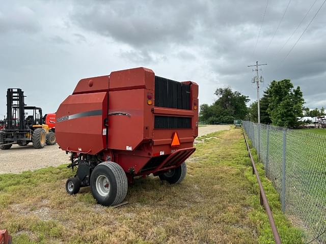 Image of Case IH RBX562 equipment image 2