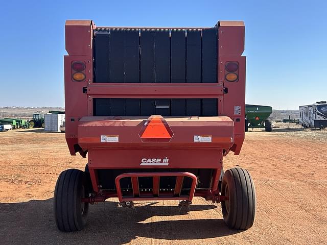 Image of Case IH RBX562 equipment image 3