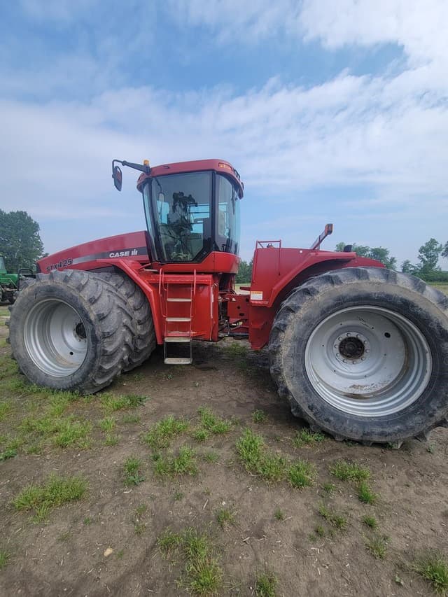 Image of Case IH STX425 equipment image 1