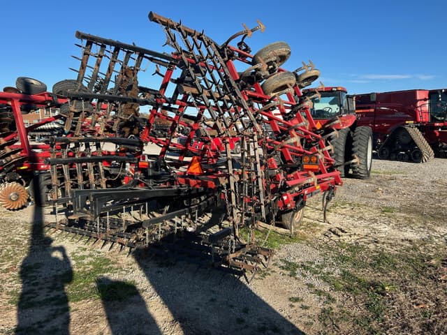 Image of Case IH Tigermate 200 equipment image 3