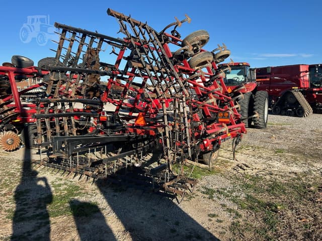 Image of Case IH Tigermate 200 equipment image 3