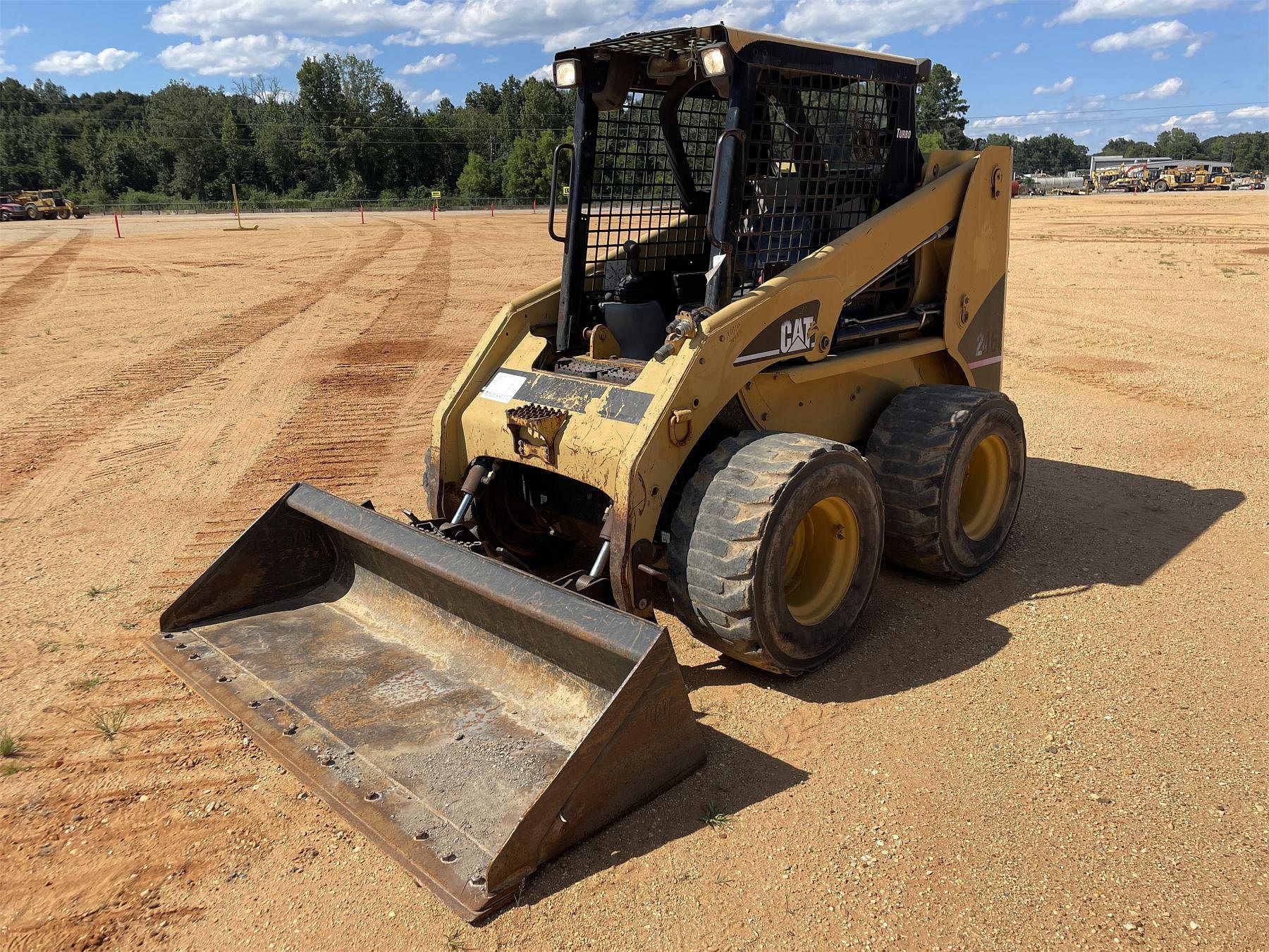 SOLD - 2005 Caterpillar 246B Construction Skid Steers | Tractor Zoom