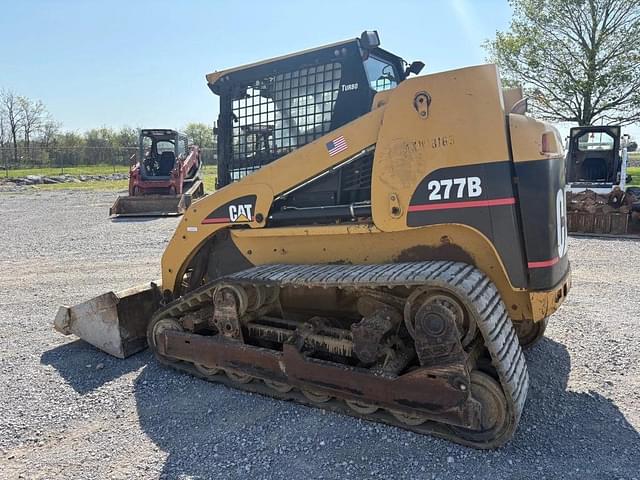 Image of Caterpillar 277B equipment image 3