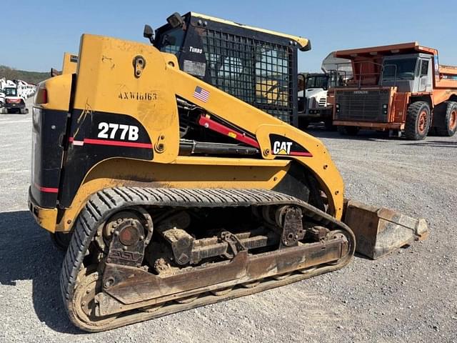 Image of Caterpillar 277B equipment image 2