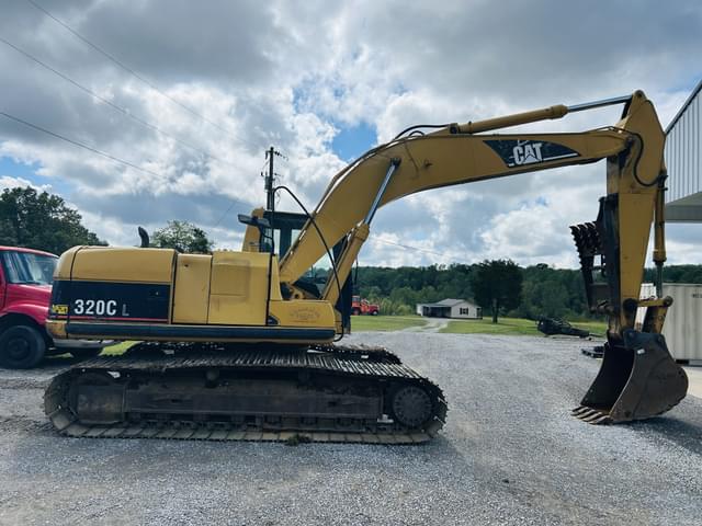Image of Caterpillar 320CL equipment image 4