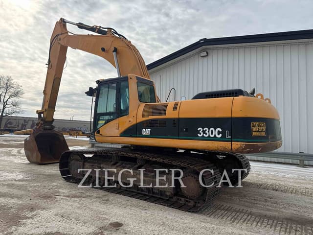 Image of Caterpillar 330CL equipment image 3