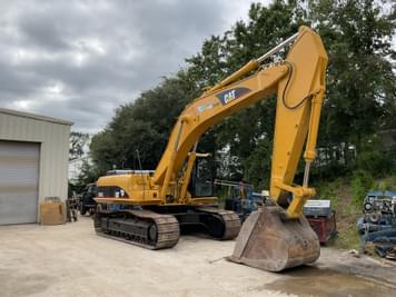 Main image Caterpillar 330CL