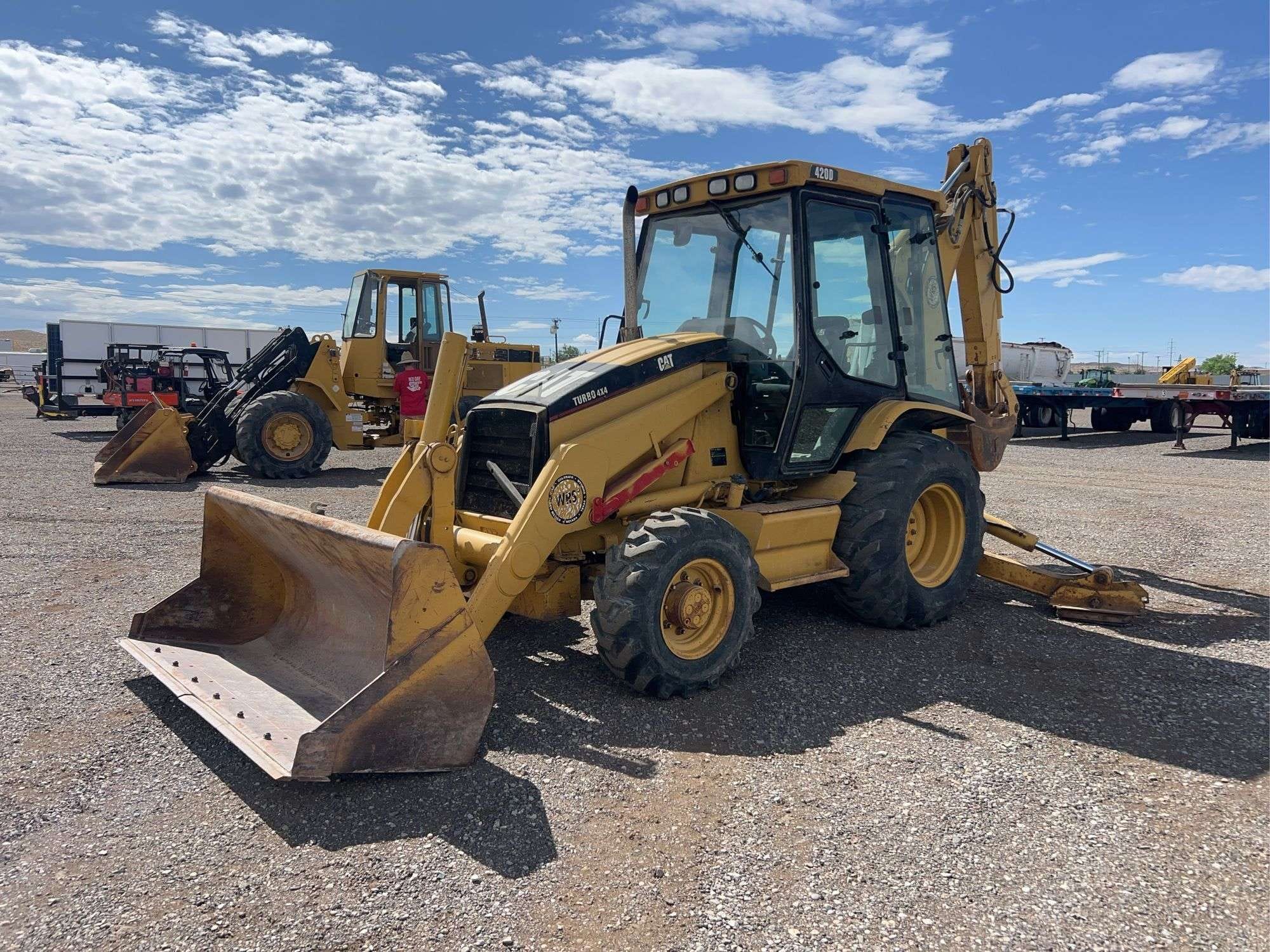 2005 Caterpillar 420D Equipment Image0