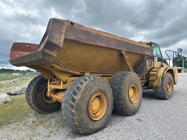 Image of Caterpillar 735 equipment image 3