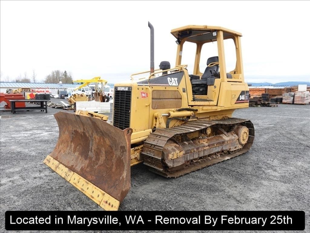 2005 Caterpillar D4GXL Equipment Image0