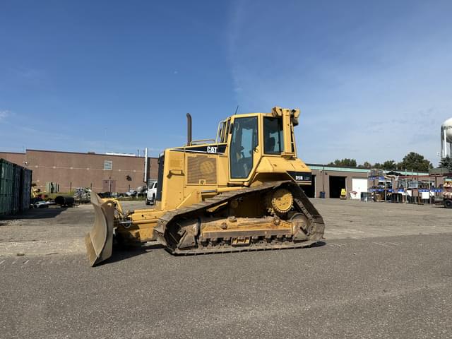 Image of Caterpillar D5N LGP equipment image 1