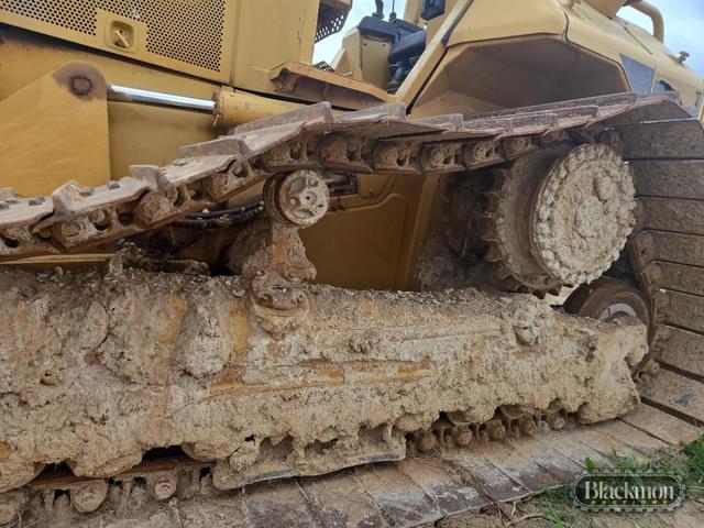 Image of Caterpillar D5N LGP equipment image 2