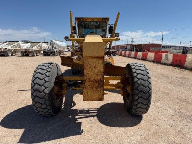 Image of Caterpillar 140H equipment image 1