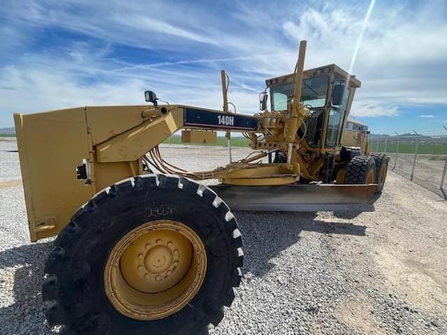 Image of Caterpillar 140H VHP equipment image 2