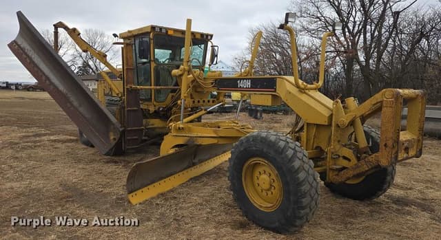 Image of Caterpillar 140H VHP Plus equipment image 2
