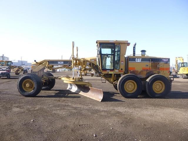 Image of Caterpillar 143H equipment image 4