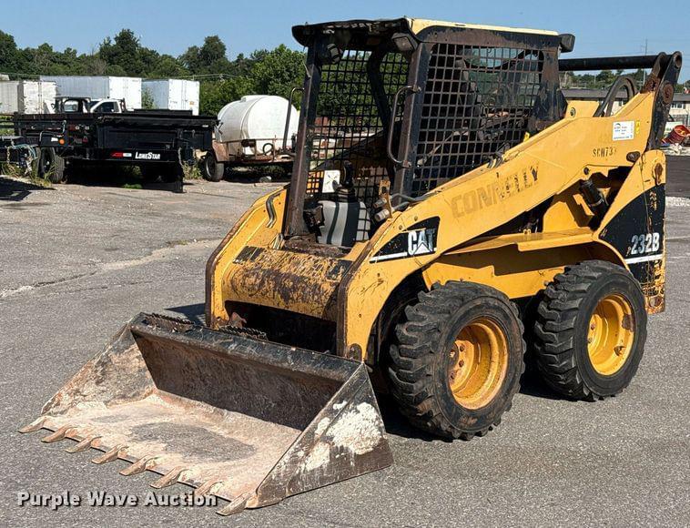 Image of Caterpillar 232B Primary image