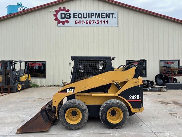 Image of Caterpillar 242B Primary image