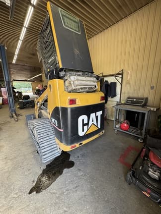Image of Caterpillar 247B Primary image