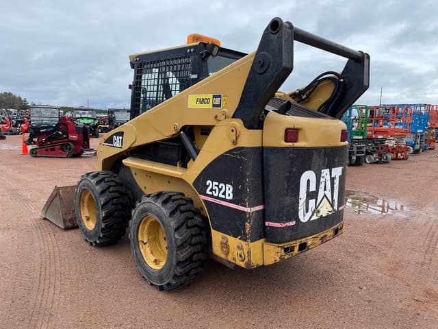 Image of Caterpillar 252B equipment image 4