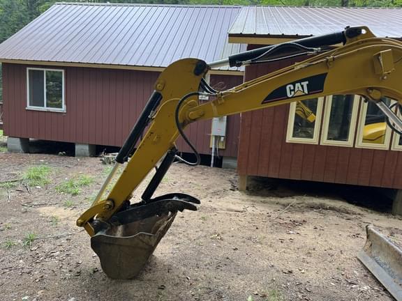 Image of Caterpillar 305CR equipment image 1