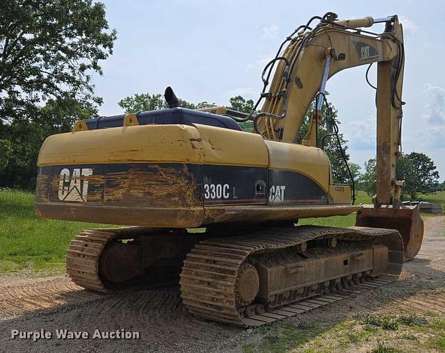 Image of Caterpillar 330CL equipment image 4