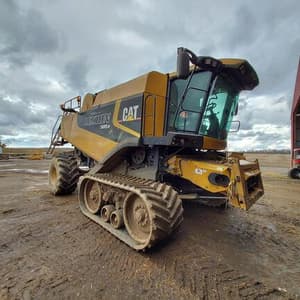 2005 CLAAS Lexion 585R Image