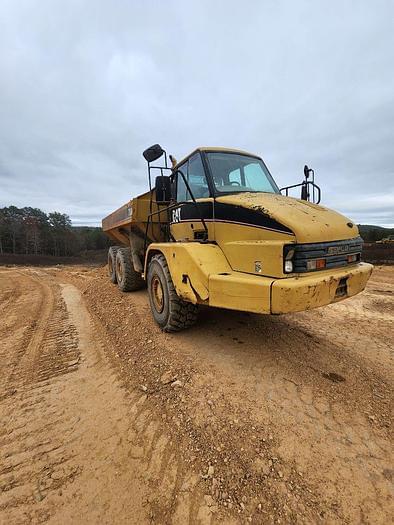 Image of Caterpillar 730 equipment image 2