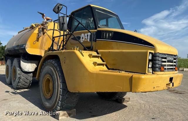 Image of Caterpillar 740 equipment image 2