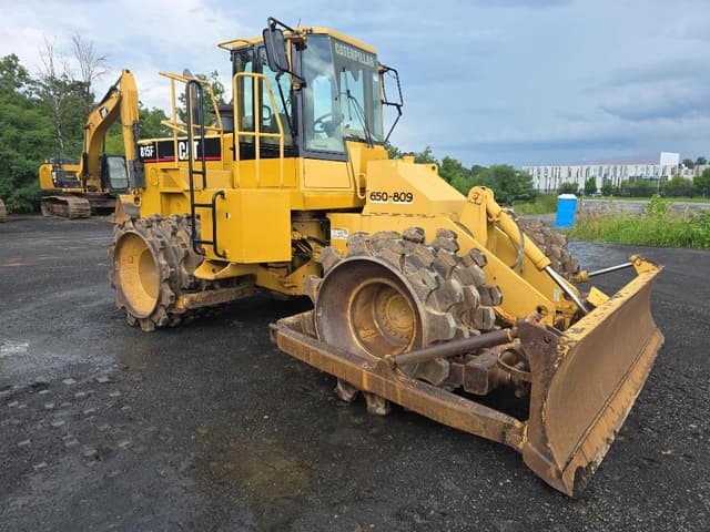 Image of Caterpillar 815F equipment image 2