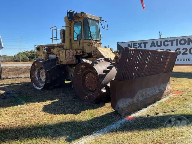 Image of Caterpillar 826C equipment image 2