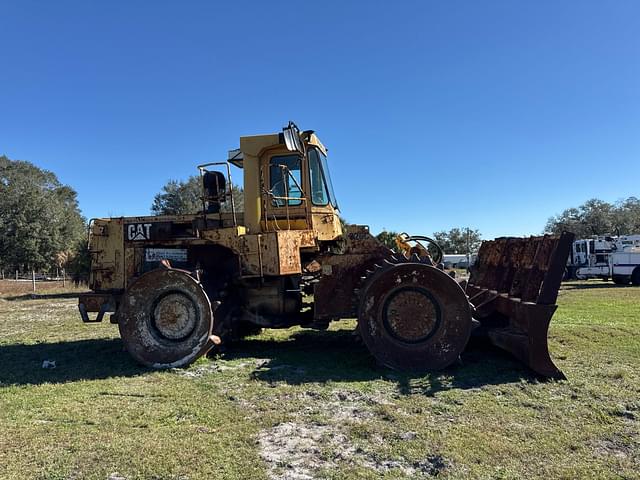 Image of Caterpillar 826C equipment image 3