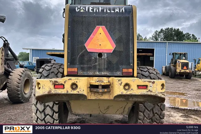 Image of Caterpillar 930G equipment image 2
