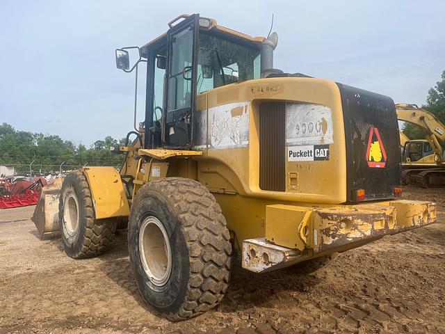 Image of Caterpillar 930G equipment image 3