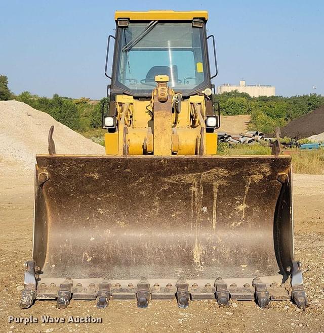 Image of Caterpillar 963C equipment image 1