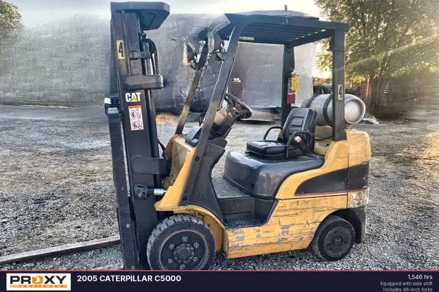 Image of Caterpillar C5000 equipment image 1