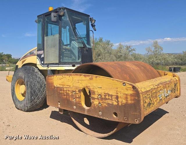 Image of Caterpillar CS-563E equipment image 2