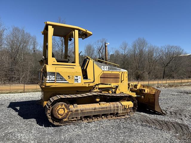 Image of Caterpillar D3GXL equipment image 4