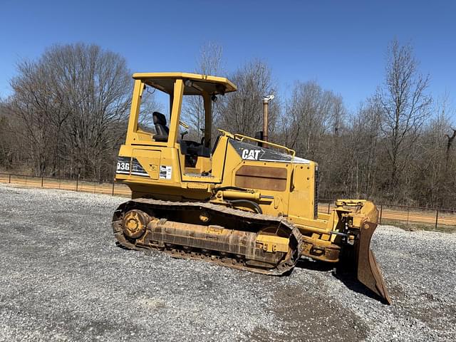 Image of Caterpillar D3GXL equipment image 2