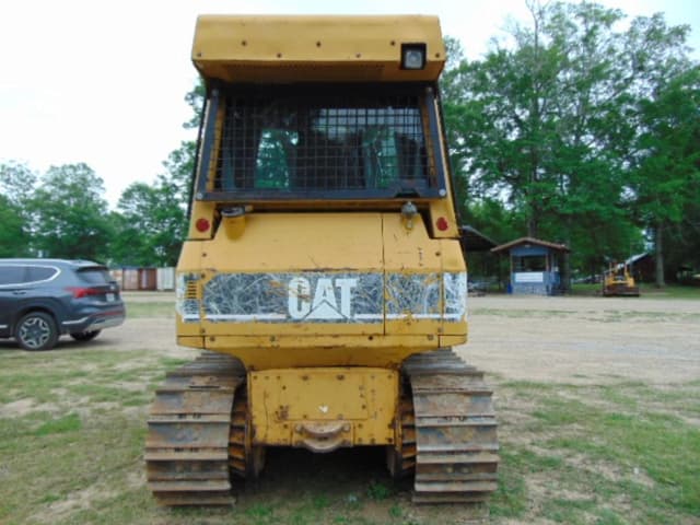 Image of Caterpillar D4GXL equipment image 2