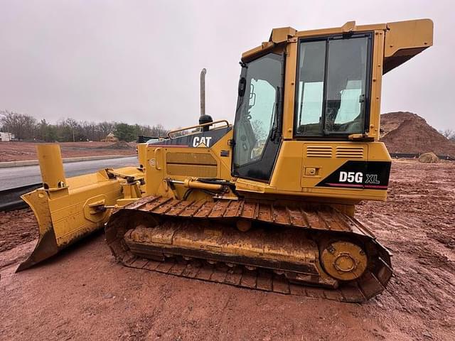 Image of Caterpillar D5G XL equipment image 1