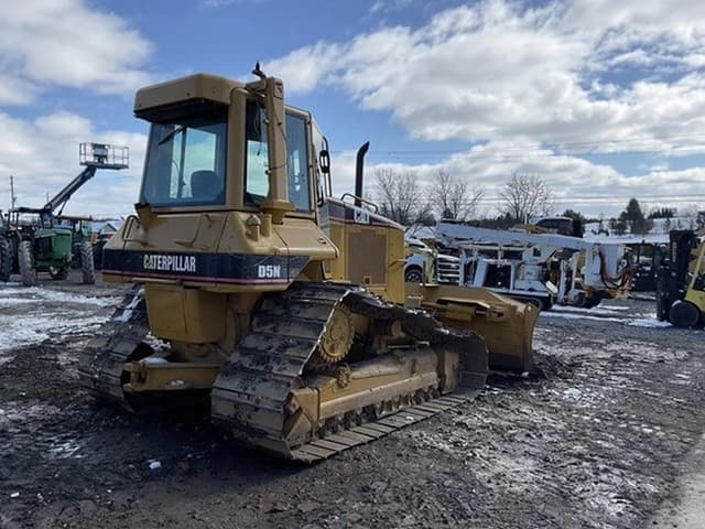 Image of Caterpillar D5N LGP equipment image 3