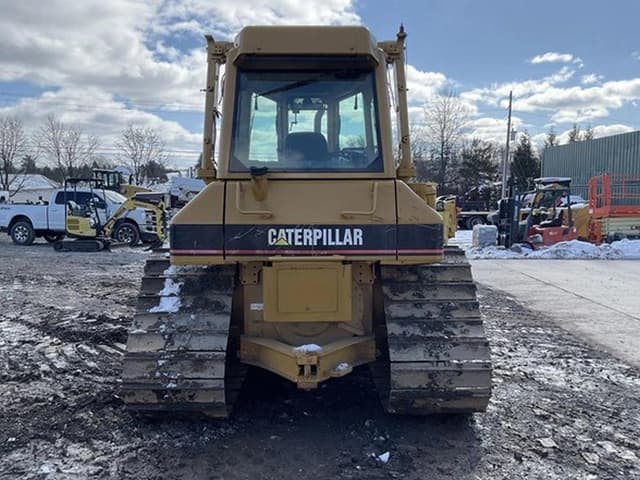 Image of Caterpillar D5N LGP equipment image 2