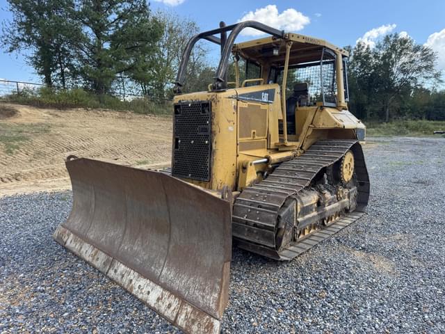 Image of Caterpillar D6N XL equipment image 2
